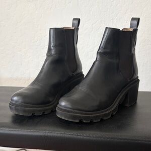 Steve Madden Amulet chunky Black Ankle Boots